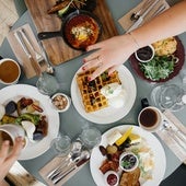 ¿Ayuda a adelgazar más dejar la dieta de vez en cuando?