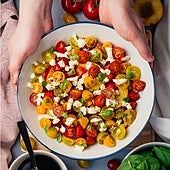 Cenas al aire libre en verano: ideas saludables y métodos de conservación