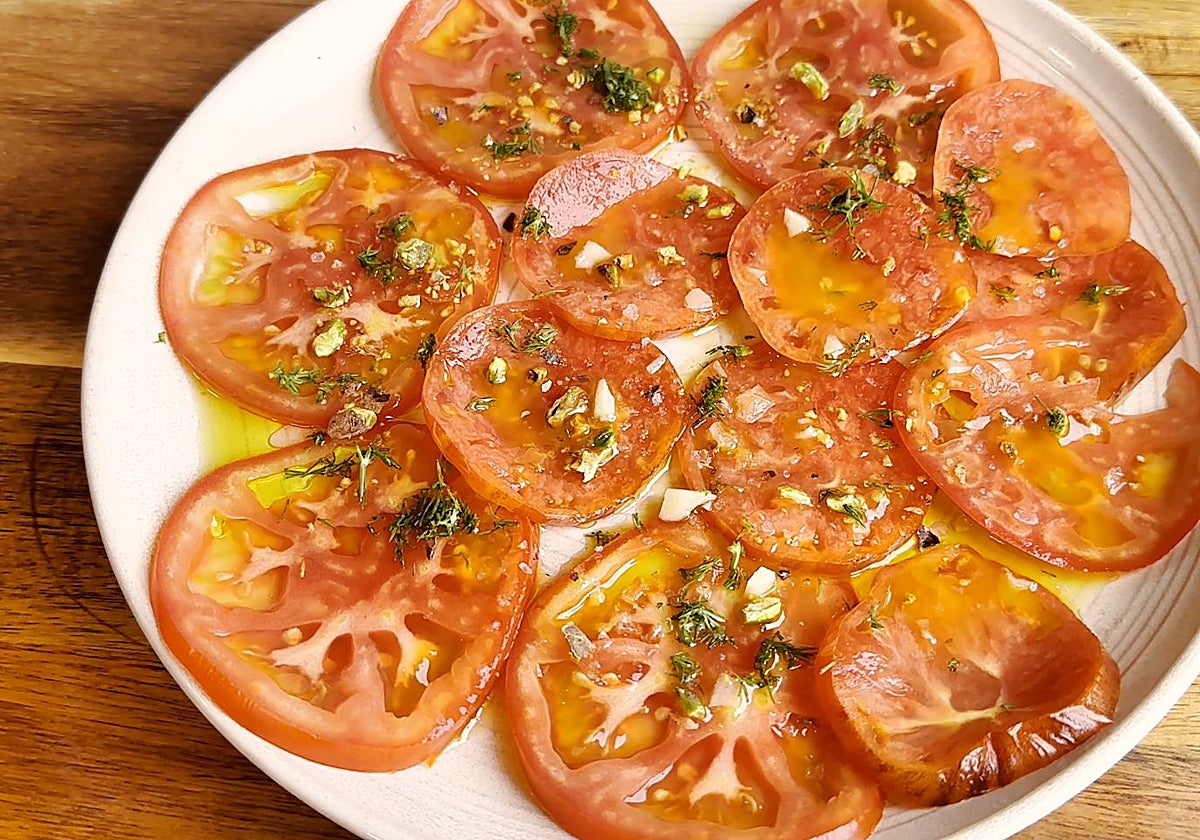 Carpaccio de tomate.
