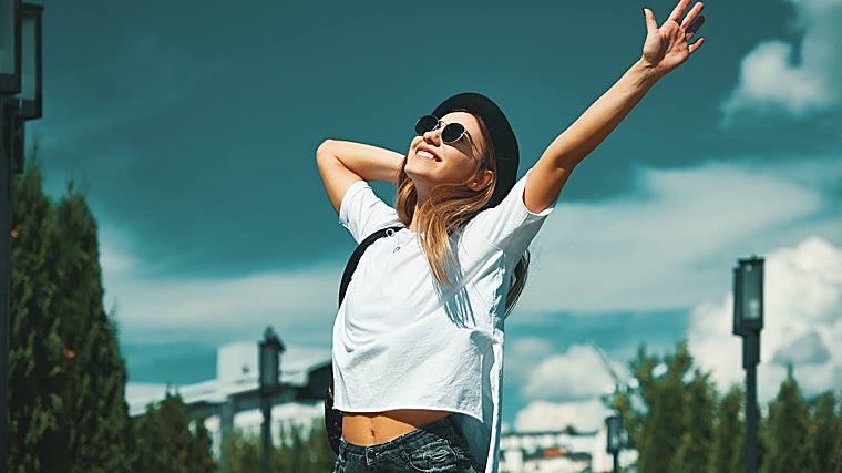 En las redes sociales pueden transmitir una imagen de éxito y felicidad.