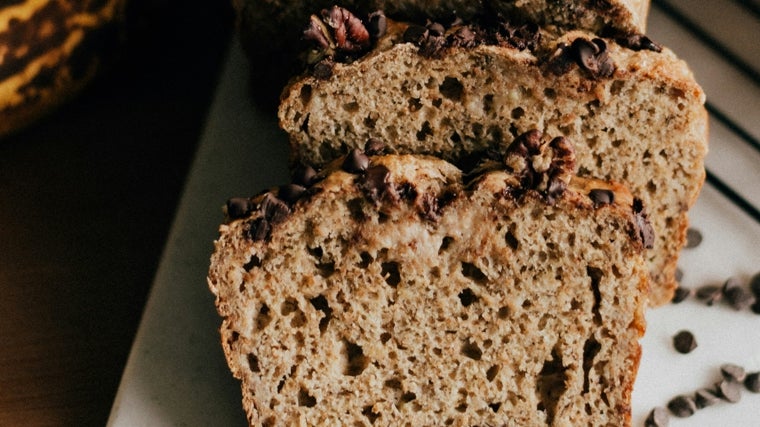 Bizcocho de avena y plátano.