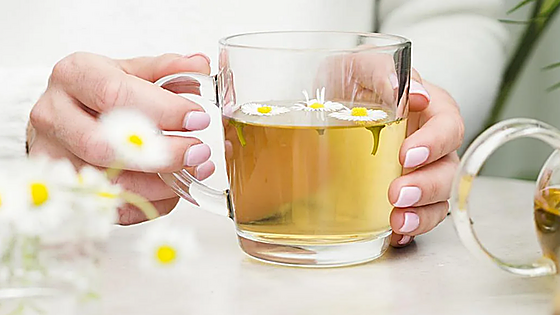 Qué pasa en el cuerpo si tomamos manzanilla cada día y qué efecto tiene en los riñones
