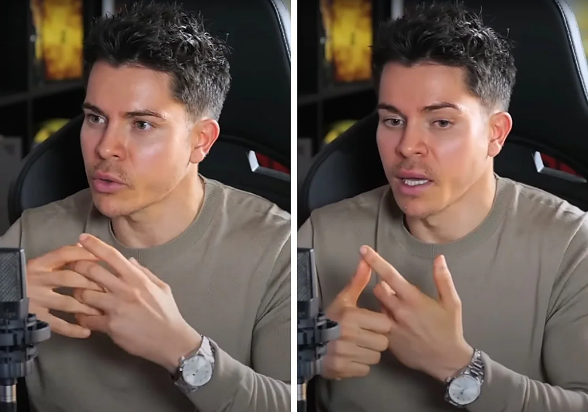 Roberto Vidal en un podcast