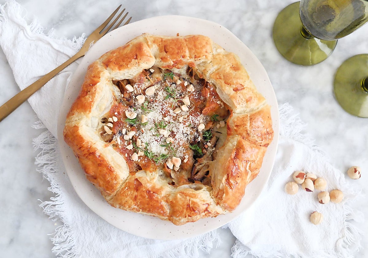 Hojaldre de setas y queso.