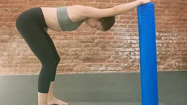 Lumbago: ejercicios para tratar y evitar el dolor en la zona baja de la espalda