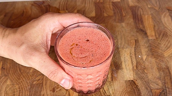 Gazpacho de cerezas: la receta llena de color y nutrientes para refrescarte en plena ola de calor