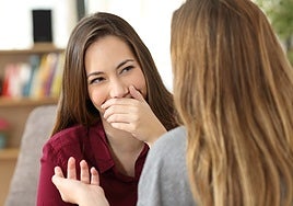 Los temas de conversación que sacan las personas con pocas habilidades sociales