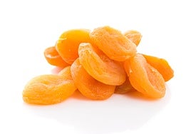 Orejones: los beneficios de la fruta deshidratada y en qué casos puede ser un snack saludable