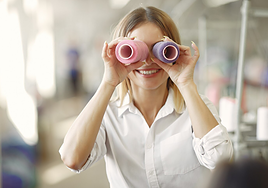 Cómo mejorar la visión sin gafas ni lentillas pero con prácticas cotidianas y sencillas