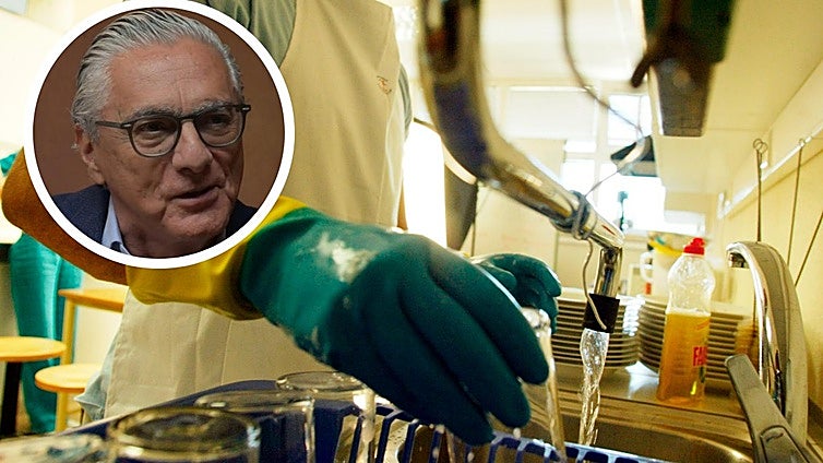 Alfonso Ruiz, doctor, advierte sobre lo que supone dejar los platos sucios por la noche en el fregadero: «No despejas tu cocina...»