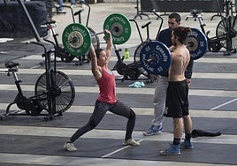 ¿Puede desaparecer la regla solo por entrenar? Todo lo que hay que saber del síndrome de la triada