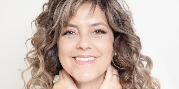 Cristina Gutiérrez, experta emocional: «Parar la centrifugadora  en la que vivimos es la clave para recuperar la ilusión»