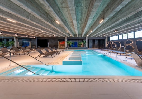 El complejo acaba de estrenar su circuito termal y piscina de hidroterapia.