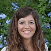 Imagen - «Cuando tomamos ácido fosfórico en exceso el organismo tiene que compensar esa acidez y para hacerlo echa mano del calcio que tiene disponible»