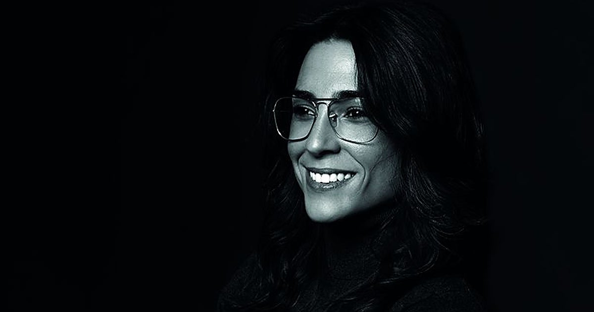 Tatiana Ballesteros, criminóloga: «Estamos confundiendo estar ocupados con estar vivos»