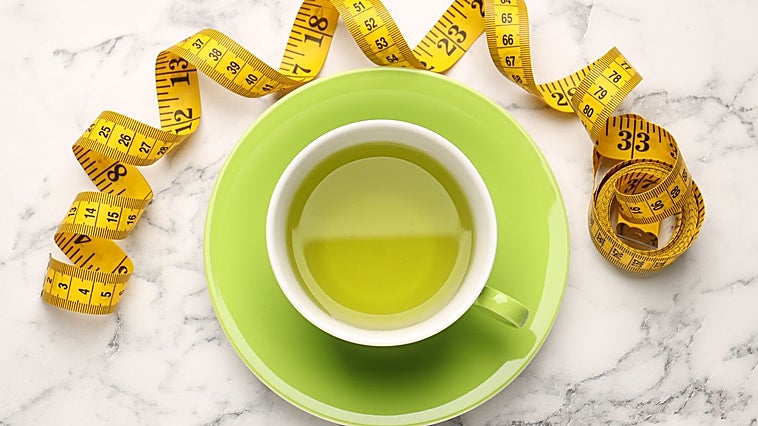 Drenantes: qué son, cómo actúan y favorecen un peso saludable