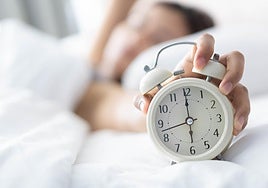 ¿A quien madruga, Dios le ayuda? Los neurólogos avisan sobre los riesgos de imponer rutinas de sueño