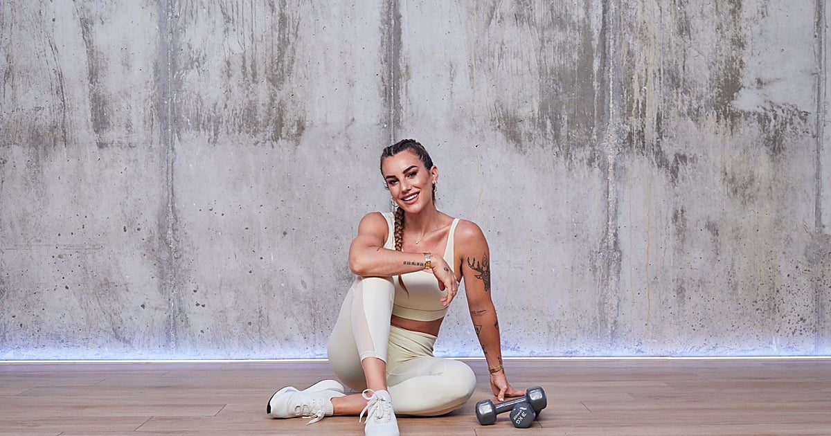 Vikika Costa, entrenadora: «El 'gym' facial no requiere equipamiento y mejora el rostro en diez minutos»