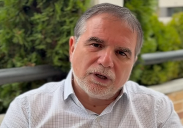 Javier Quintero, psiquiatra: «Esperar que tu pareja actúe como tú lo harías es una trampa emocional y termina desgastando la relación»