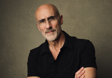 Arthur Brooks, catedrático: «El sufrimiento es la experiencia que da sentido a la vida»