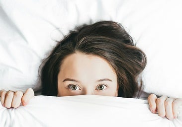Sea por el calor, por tener mil temas en la cabeza o por lo que sea, muchas se despiertan de madrugada.