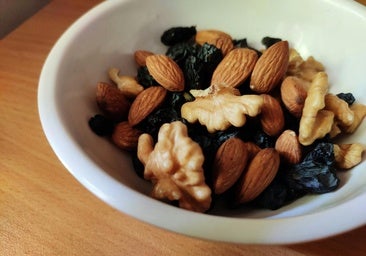 Comer un puñado de frutos secos a diario mejora la calidad del esperma