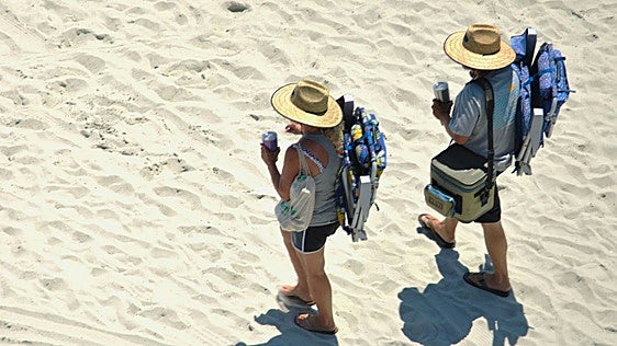 La cadena de frío que rompes sin darte cuenta en la playa