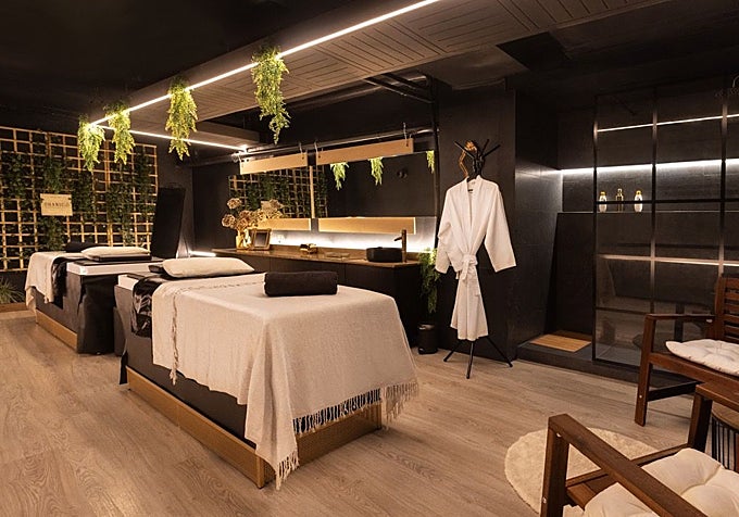Espacio dedicado para disfrutar en pareja de la relajación del head spa en Ritualyté