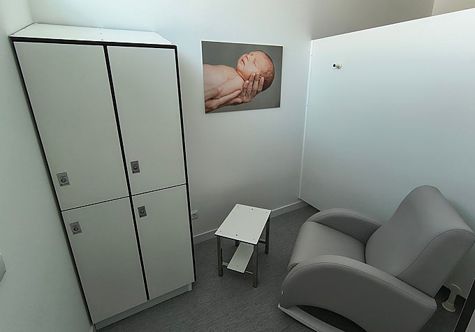 La sala de lactancia que Volkswagen tiene en sus instalaciones de Navarra.