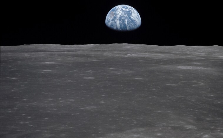 La Luna recibió el impacto de asteroides al mismo tiempo que en la Tierra morían los dinosaurios