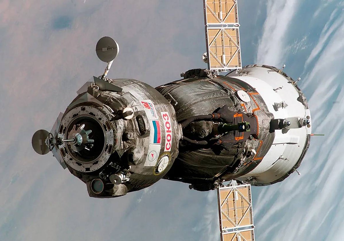 Una Soyuz, el modelo de una de las naves que sufrió la fuga