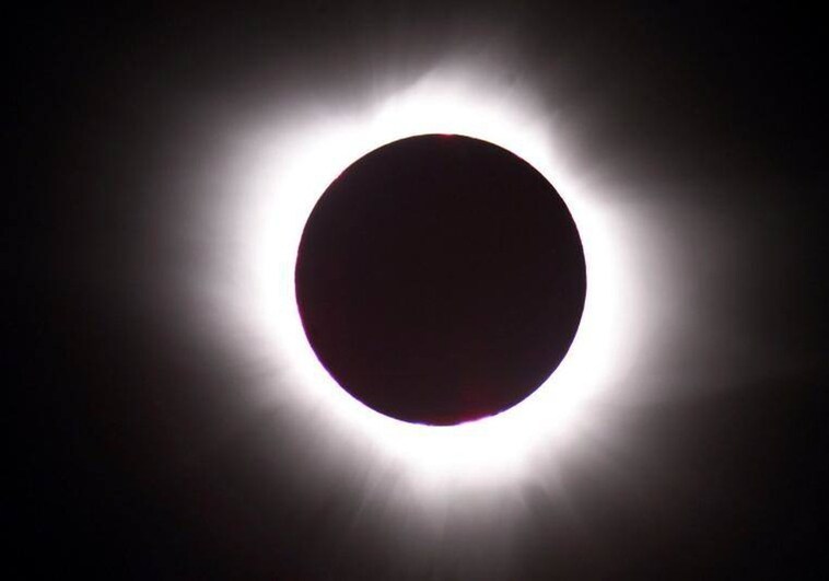 Ningaloo, el eclipse solar híbrido que oscurecerá el cielo en abril. ¿Cuándo ocurrirá y dónde verlo?
