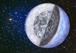 Observan cómo una estrella cercana se transforma en un 'diamante cósmico'