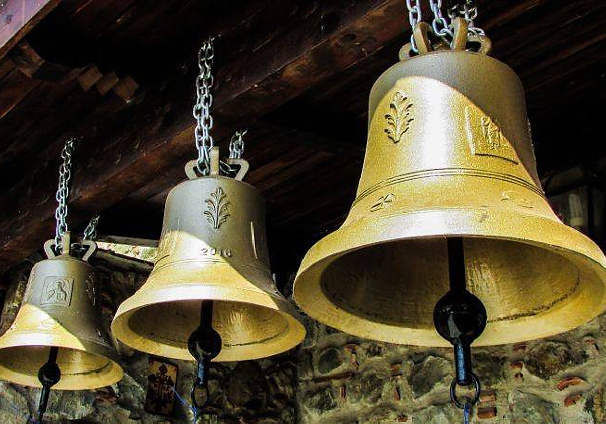 Qué es la combinatoria y cómo consigue que las campanas nunca suenen en el mismo orden