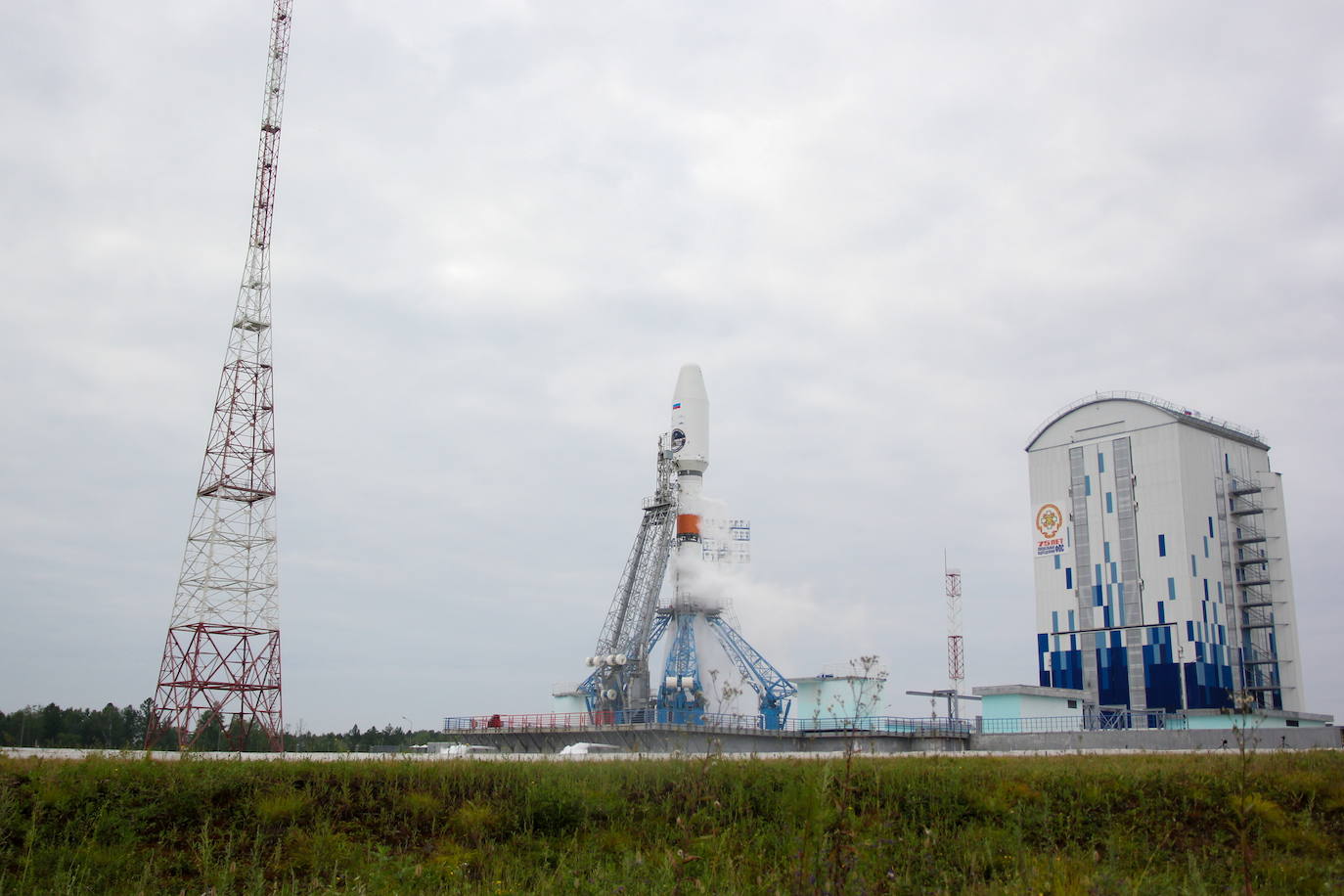 Rusia lanza su primera misión lunar en casi 50 años