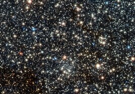 Viaje suicida: Este cúmulo de estrellas va derecho al centro de la galaxia