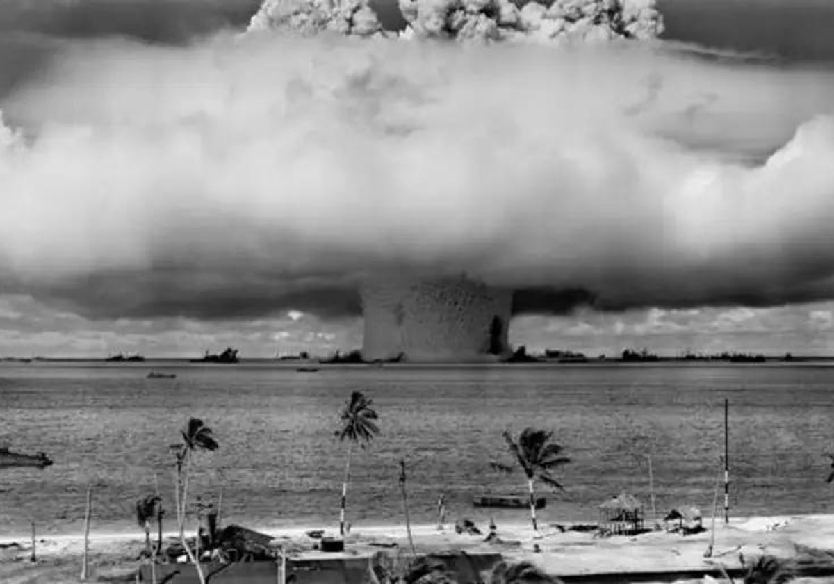Ensayo atómico hecho por Estados Unidos en el atolón Bikini, en 1946
