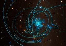 Así viven (y mueren) las estrellas en la región más peligrosa de la galaxia