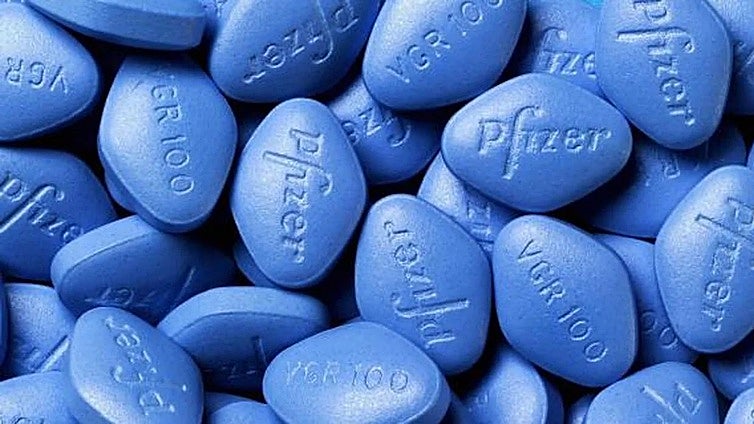 Los ensayos con una pastilla azul contra la angina que los pacientes se negaban a devolver