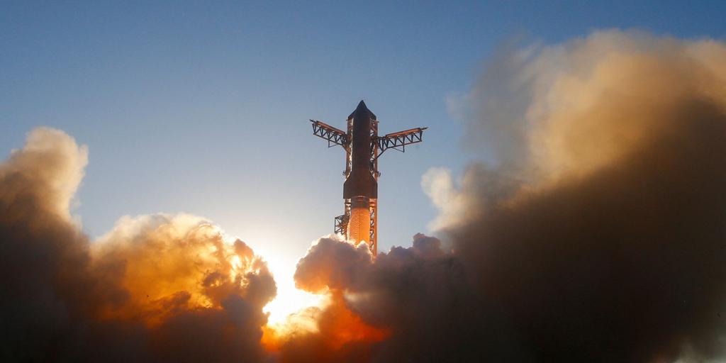 SpaceX lanza su megacohete Starship en exitoso vuelo de prueba