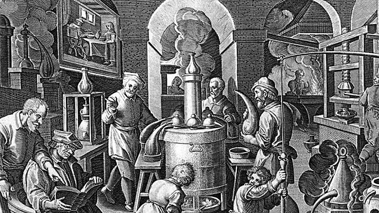 Secretos de laboratorio en la Edad Media: del perfume al aguardiente por azar