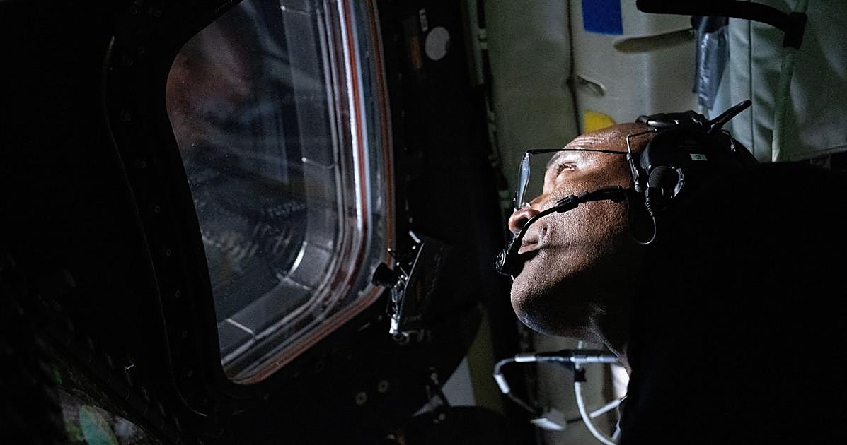 Misión Artemis II, en directo: los astronautas de la NASA llegan a la Tierra y última hora del amerizaje de la nave hoy