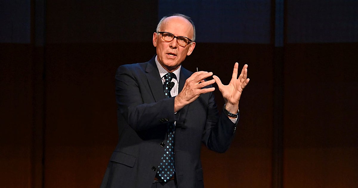 Richard Wrangham, antropólogo: «La eliminación de los hombres más agresivos nos volvió más pacíficos»