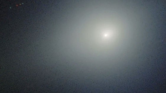 El visitante 3I/ATLAS nació hace 12.000 millones de años en un rincón helado de la galaxia