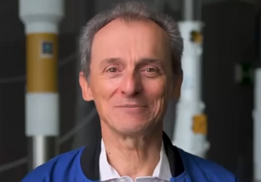 Pedro Duque, astronauta: «Si miramos el Sol durante el eclipse, su radiación puede quemar nuestra retina en segundos y para siempre»