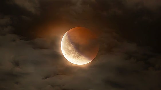 Eclipse lunar parcial de agosto: el nuevo fenómeno astronómico será visible en España desde estos lugares