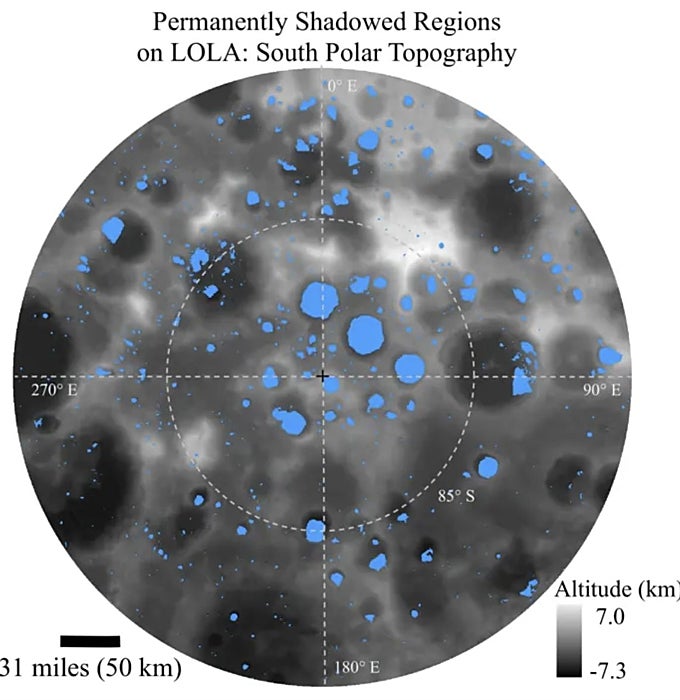 La ilustración muestra la distribución de las regiones permanentemente en sombra (en azul) en la Luna en un área de su Polo Sur.