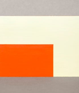 Imagen secundaria 2 - Arriba, captura del vídeo 'Contrato colectivo cromosaturado' (2012), de la colección del CA2M. Sobre estas líneas, imagen de la serie 'Ensayando la postura nacional' y obra del conjunto 'Partidos políticos desaparecidos' (2018)