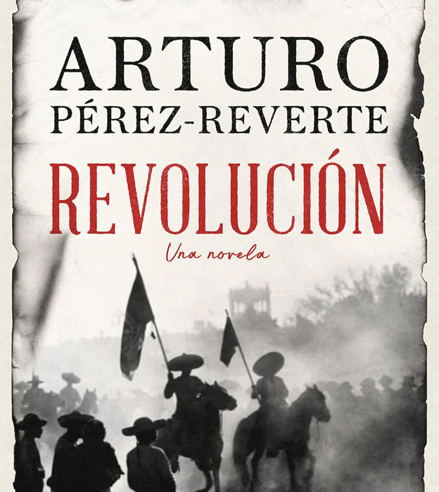 El escritor Arturo Pérez-Reverte llega a las librerías el 4 de octubre con 'Revolución'