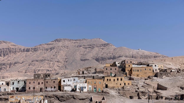 La abandonada localidad de Qurna